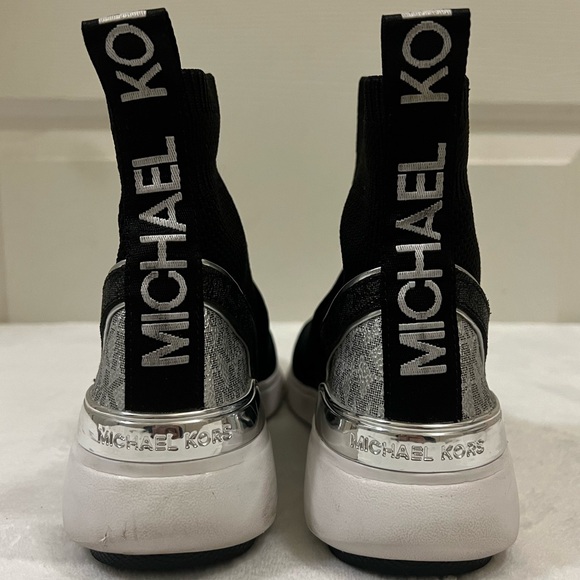 Michael Kors Sterling Bootie, Size 7, Black/Silver - Picture 7 of 15